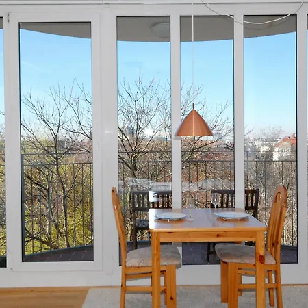 Habitat Apartment *