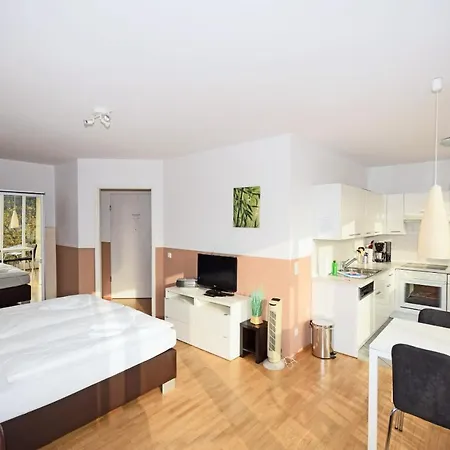 Habitat Apartment *